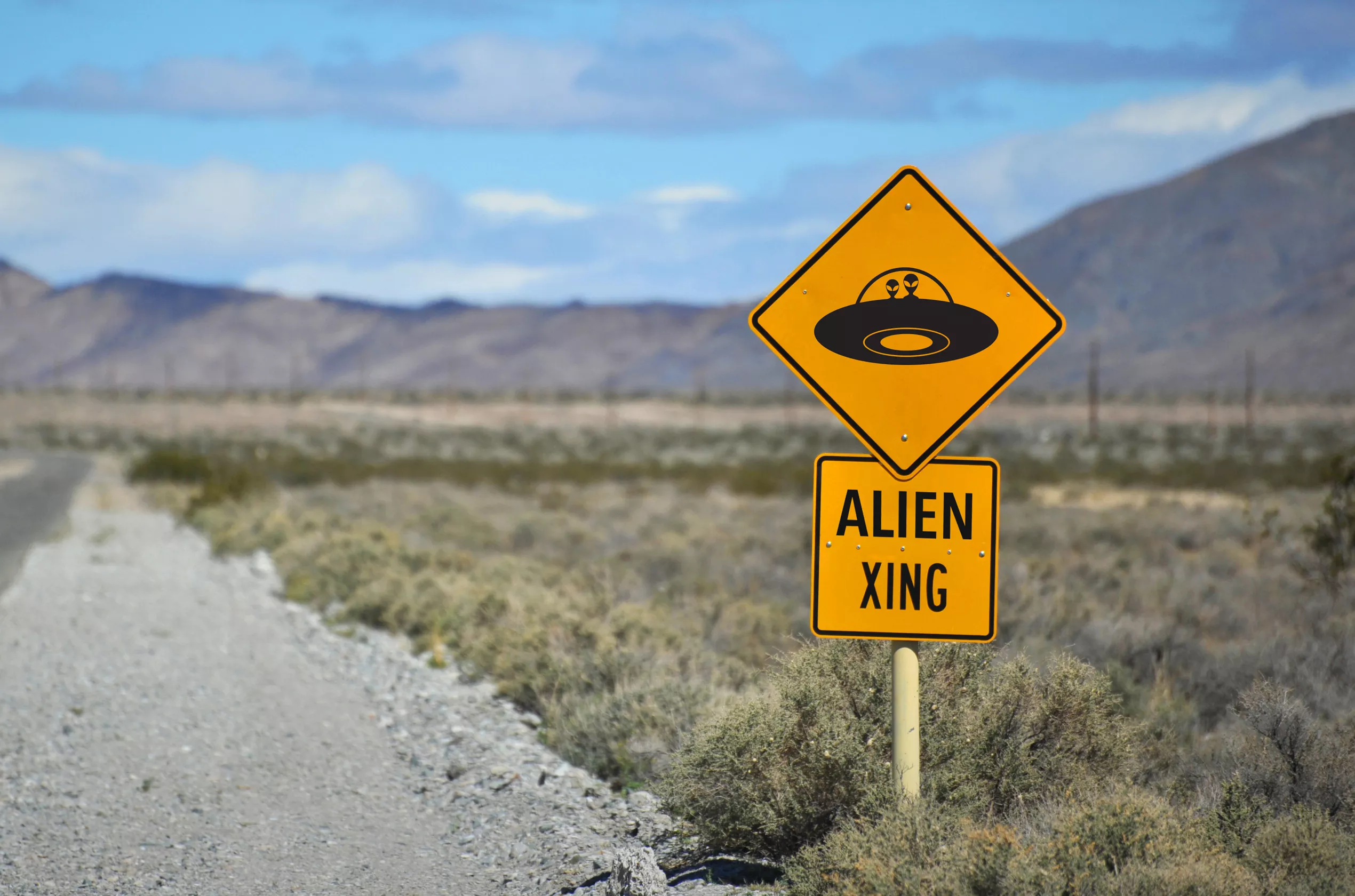 If Aliens Visited Earth, First Contact Probably Wouldn't Be UFO Balloons - Vimarsana News