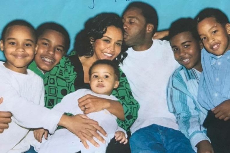 Fox and Rob Richardson with their kids