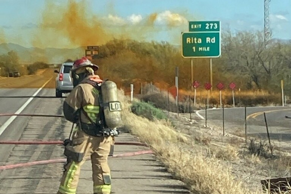 Video Of Arizona Nitric Acid Spill Shows Hazardous Smoke Spread For   Arizona Toxic Nitric Acid Spill 