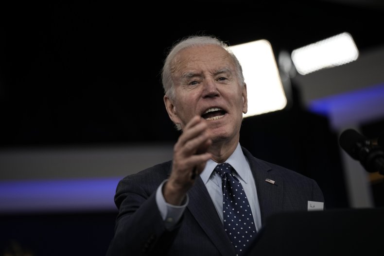 MAGA Trashes Biden's Ohio Response as Trump-plans-East-Palestine-visit