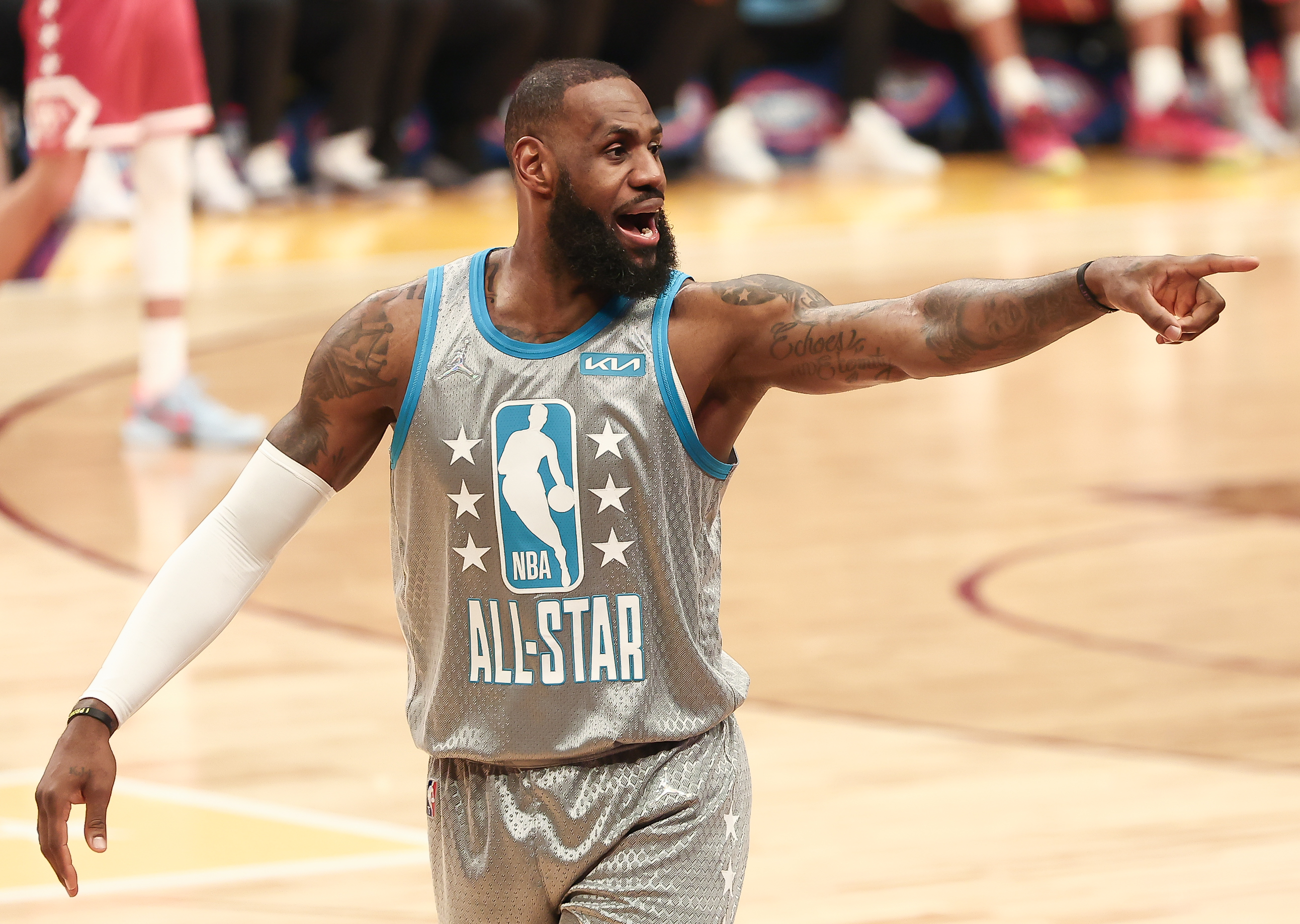 LeBron James pointing at 2022 All-Star Game