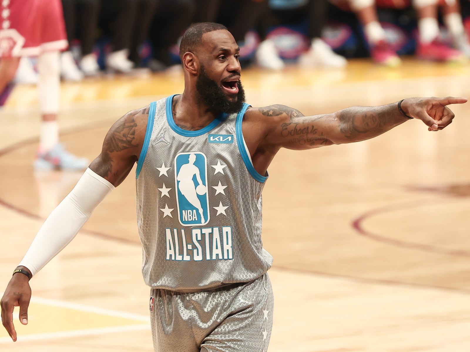lebron james all star jersey 2022