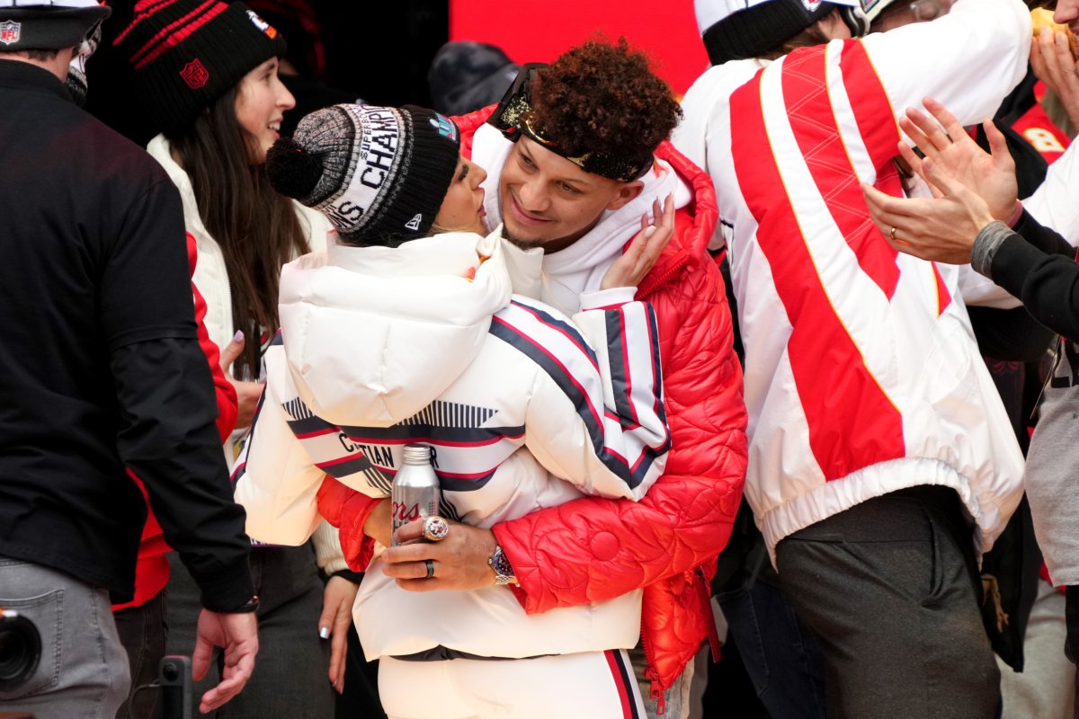 Patrick Mahomes' Wife Defends Him After Handing Super Bowl Trophy to Fan
