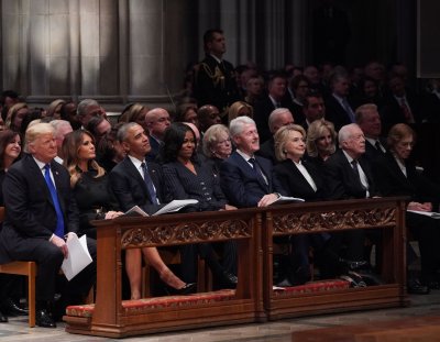 Jimmy Carter attends George Bush Snrs funeral 