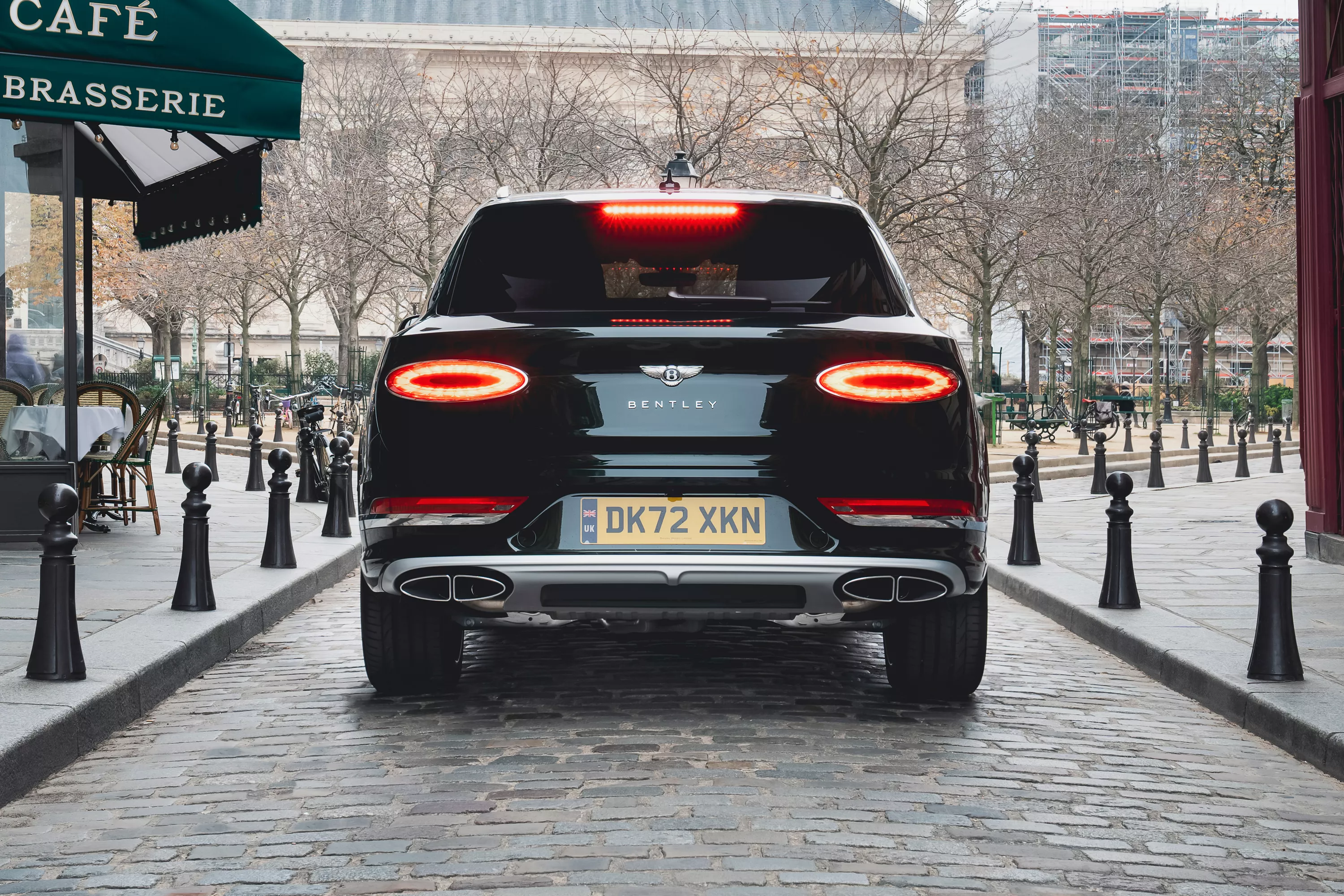 2023 Bentley Bentayga Review: No Longer the Only Uber-Luxury SUV - Vimarsana News