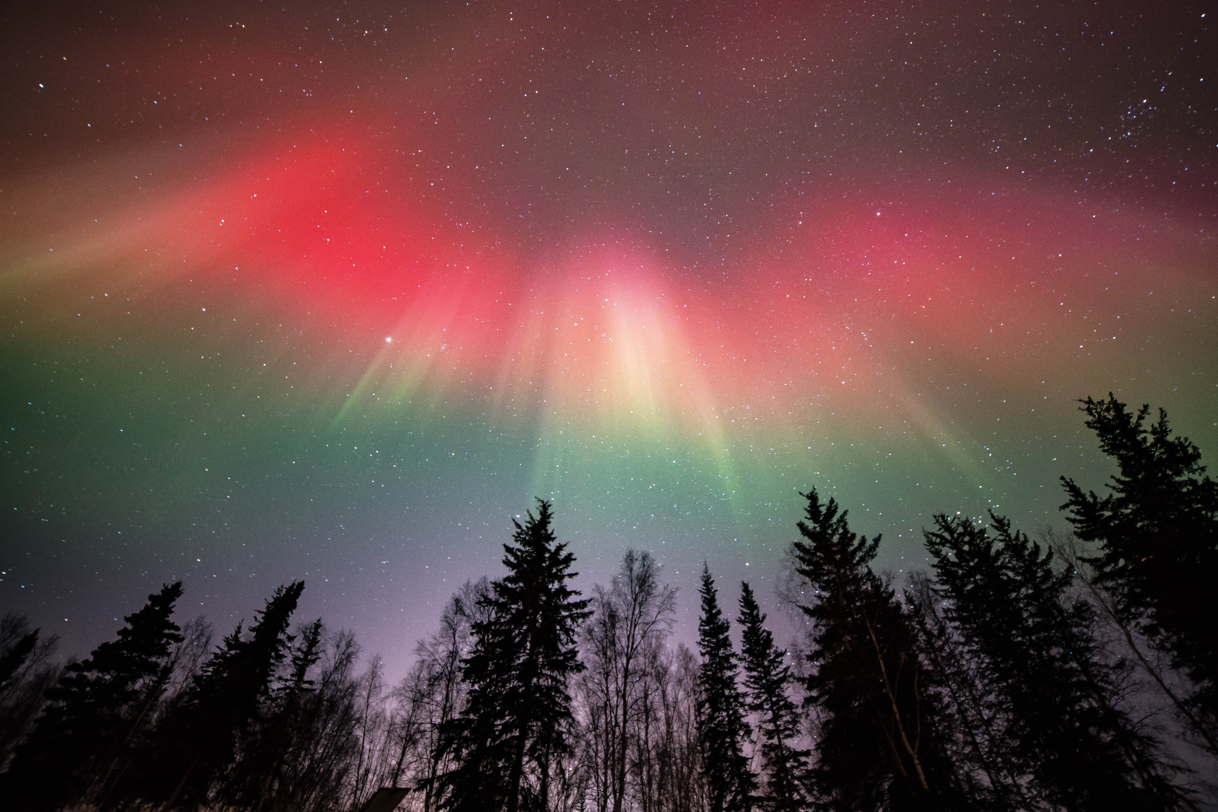 Severe solar storm creates dazzling auroras farther south - The Columbian