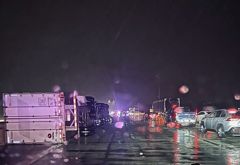 18-wheeler truck tipped over tornado texas