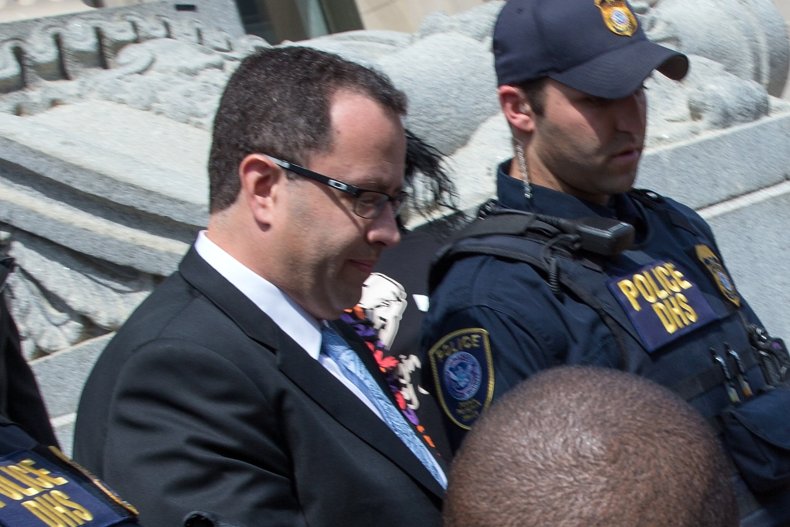 Jared Fogle arrest 2015