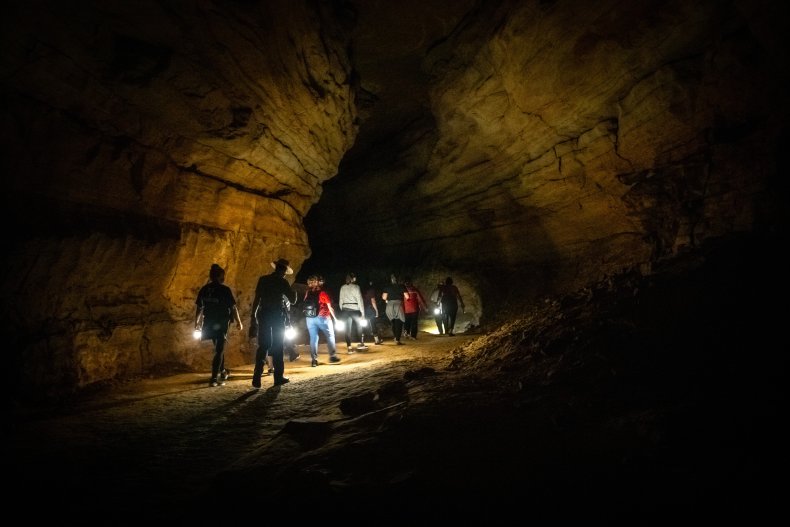Mammoth Cave trail