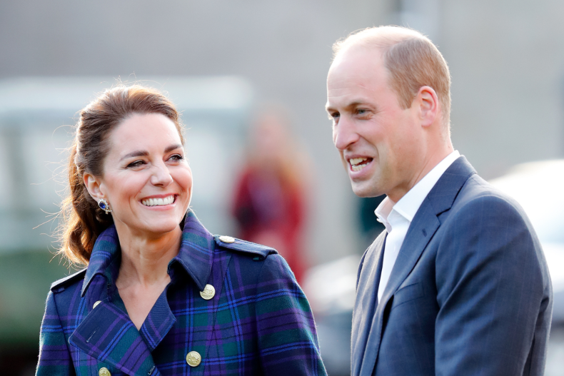 affældige Seaboard Skrøbelig Prince William and Kate Middleton's Matching Movements Win Viral Praise