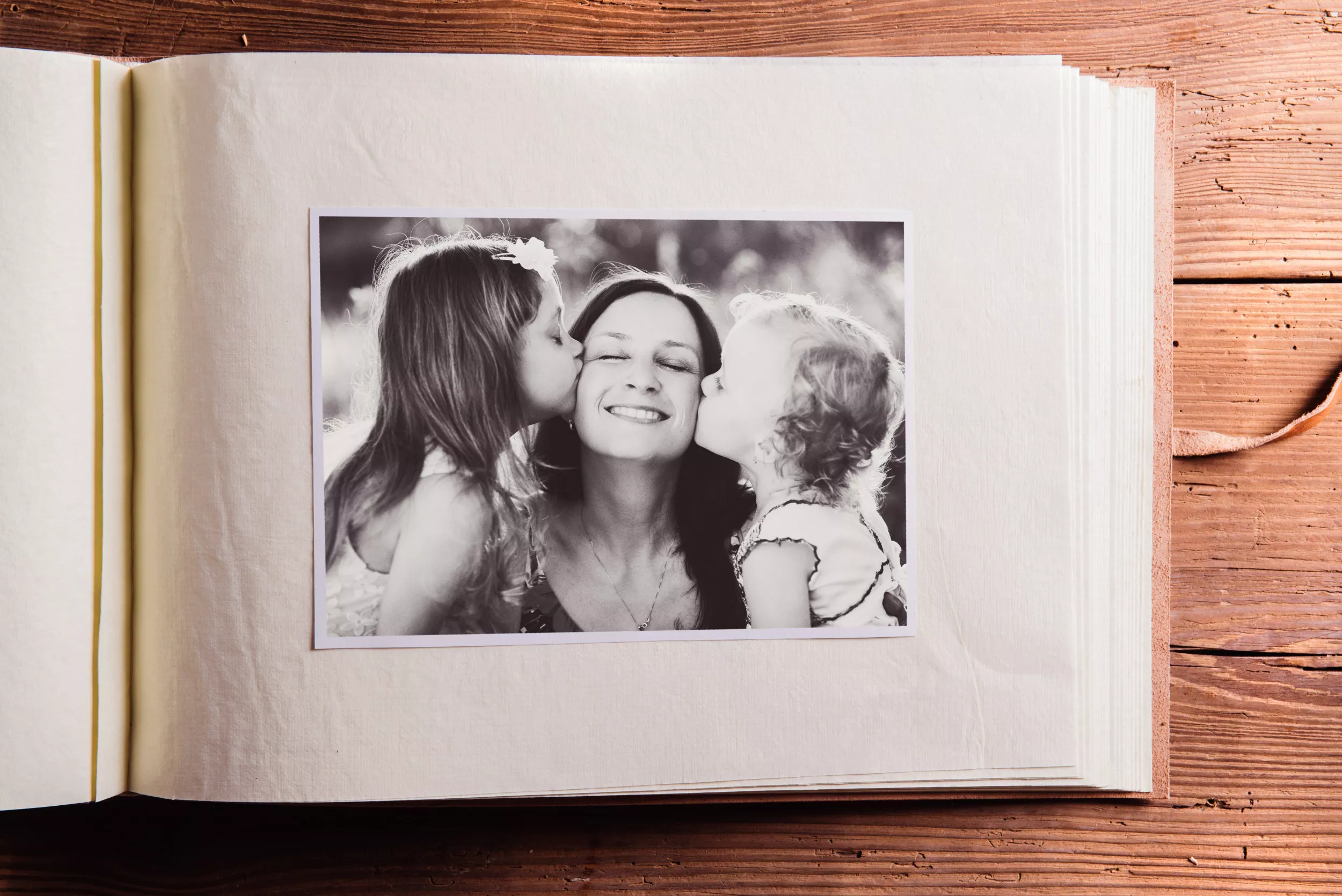Teen Excluding His Half Siblings From Memory Book Backed: 'No New Family' - Vimarsana News