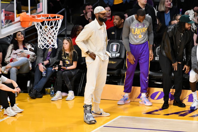 LeBron James in walking boot 2023