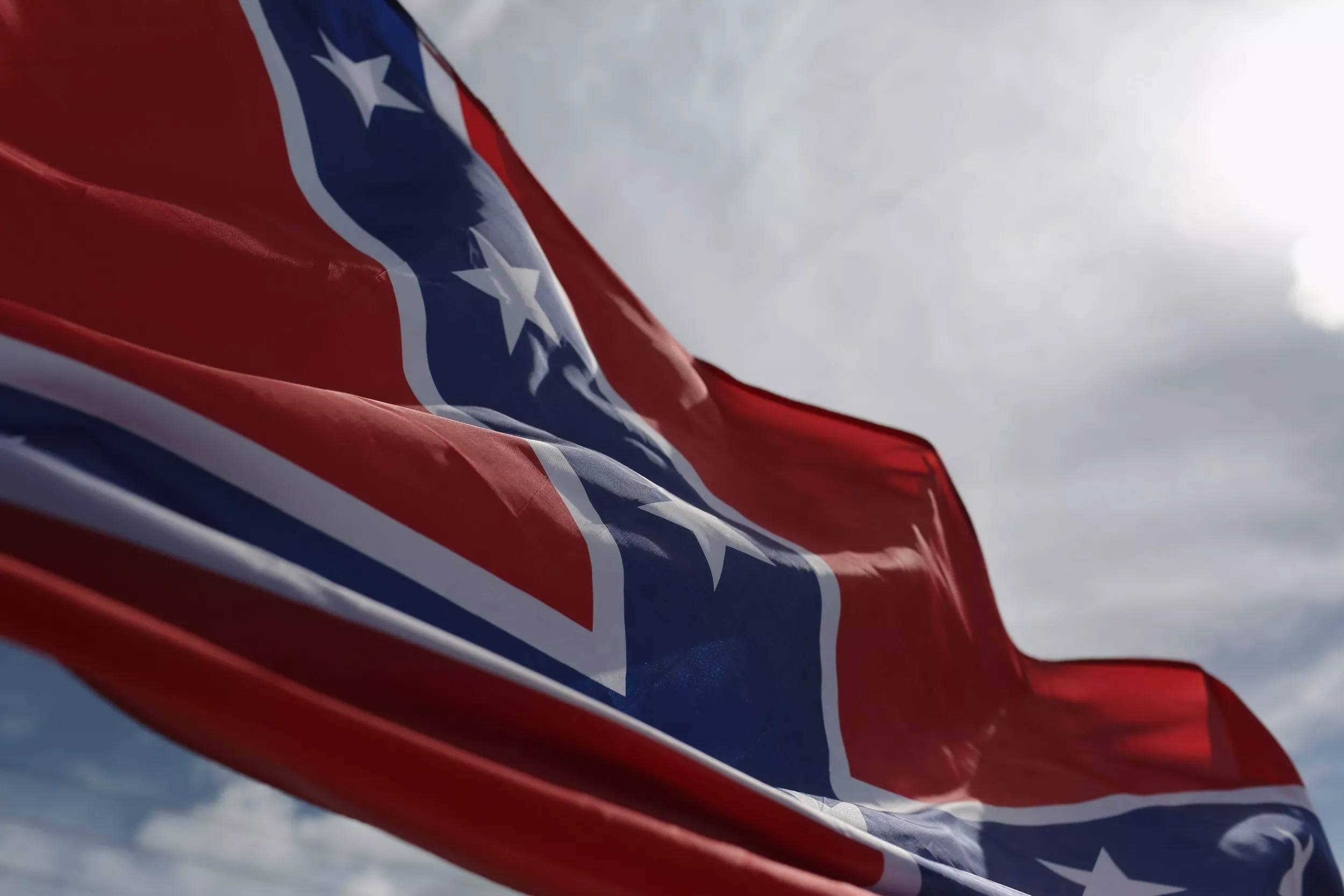 Republican Lawmaker Says He Filed Confederate Flag Legislation 'In Error' - Vimarsana News