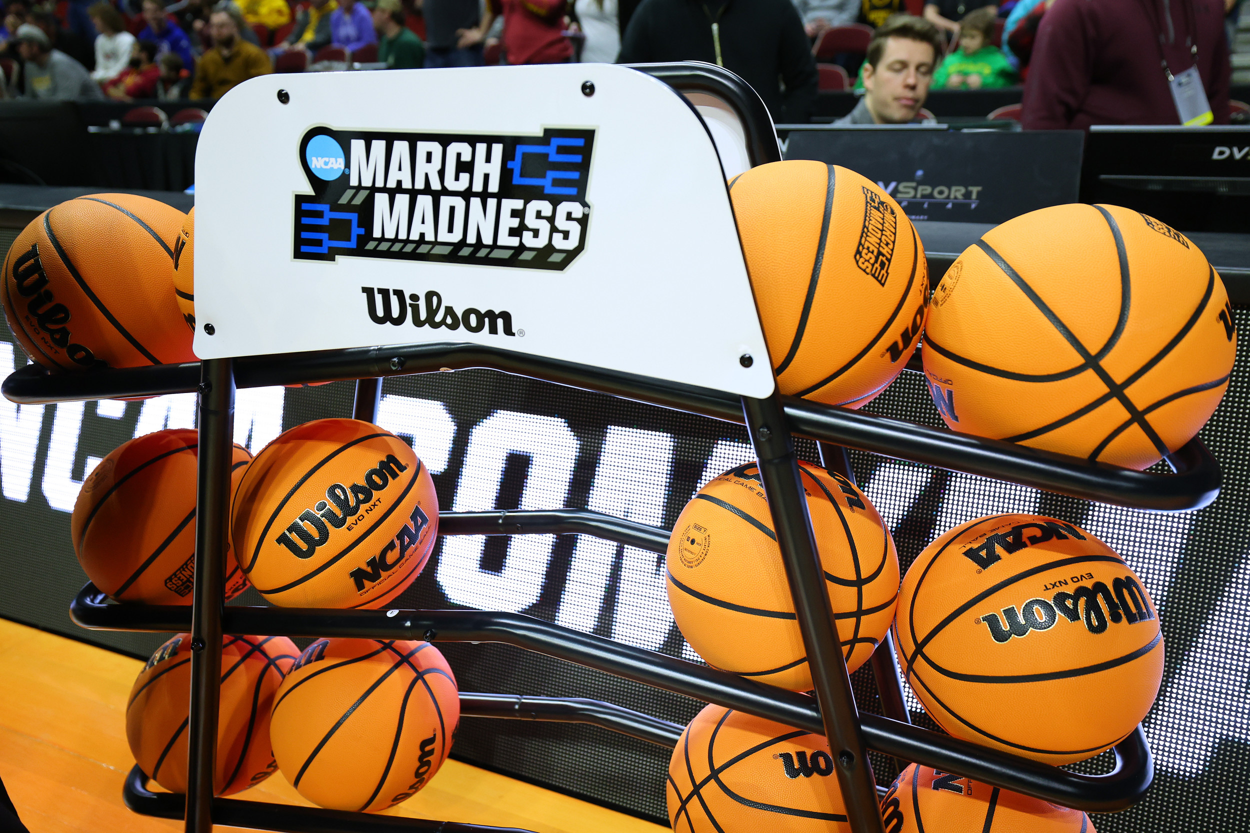 How to Watch March Madness Free in USA