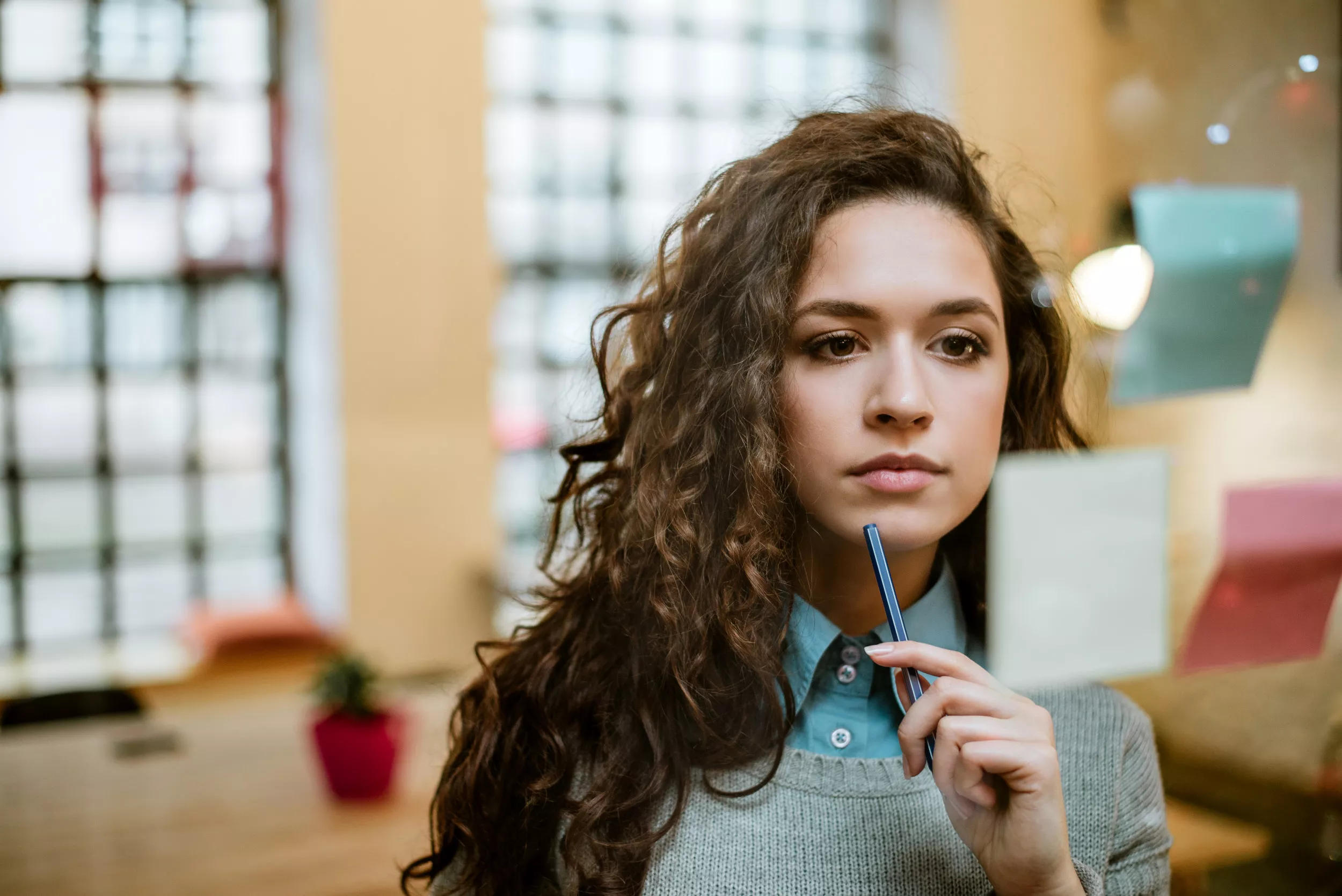 Woman's Reason for Reporting Male Students Praised: 'Pretty Privilege' - Vimarsana News
