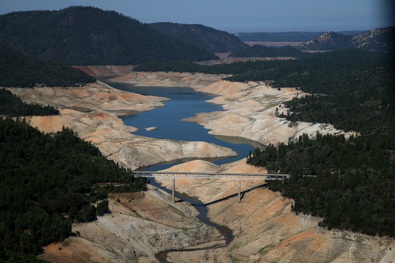 Lake Oroville levels in drought