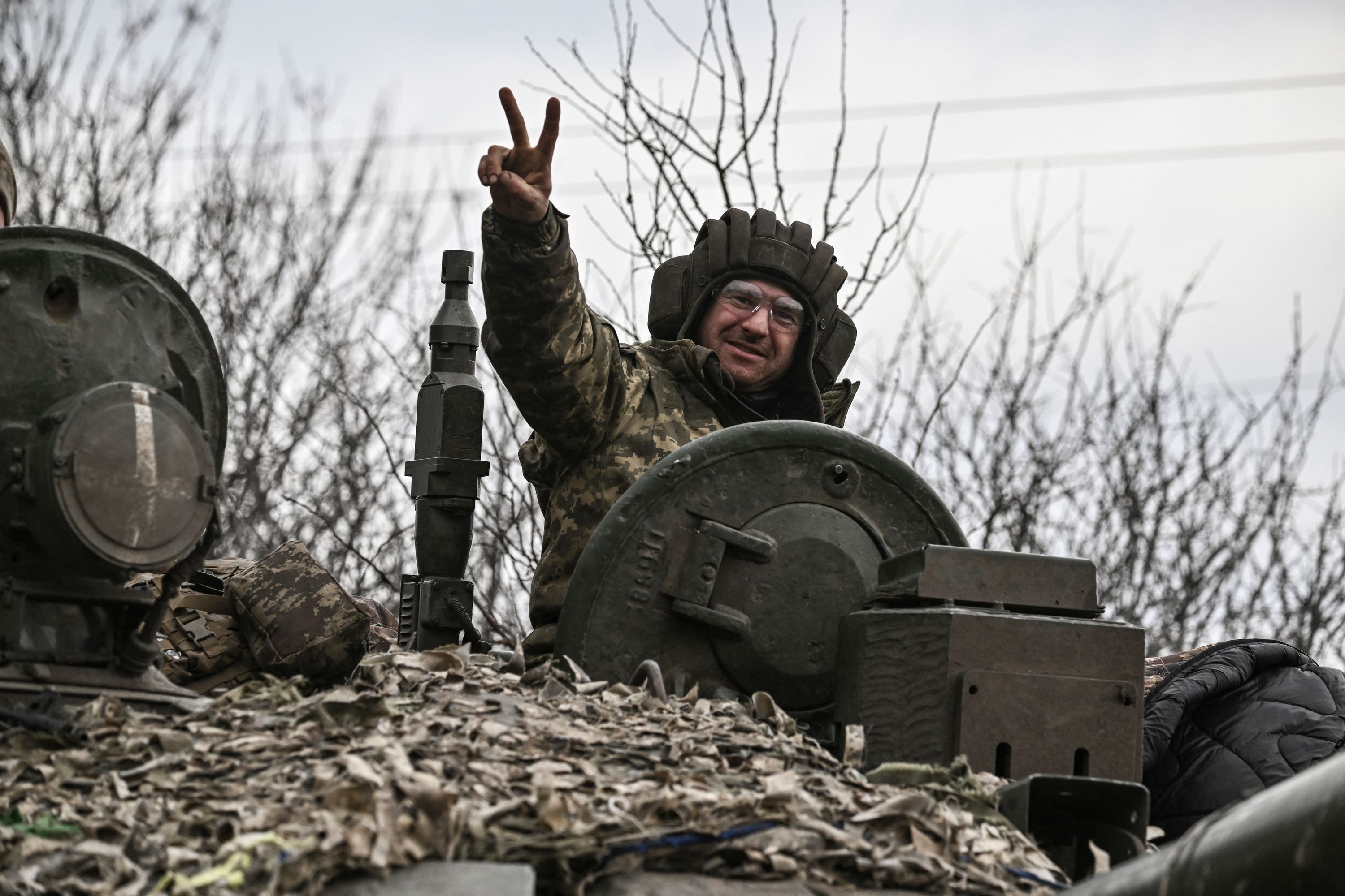 ukraine celebrates russian missiles destroyed crimea