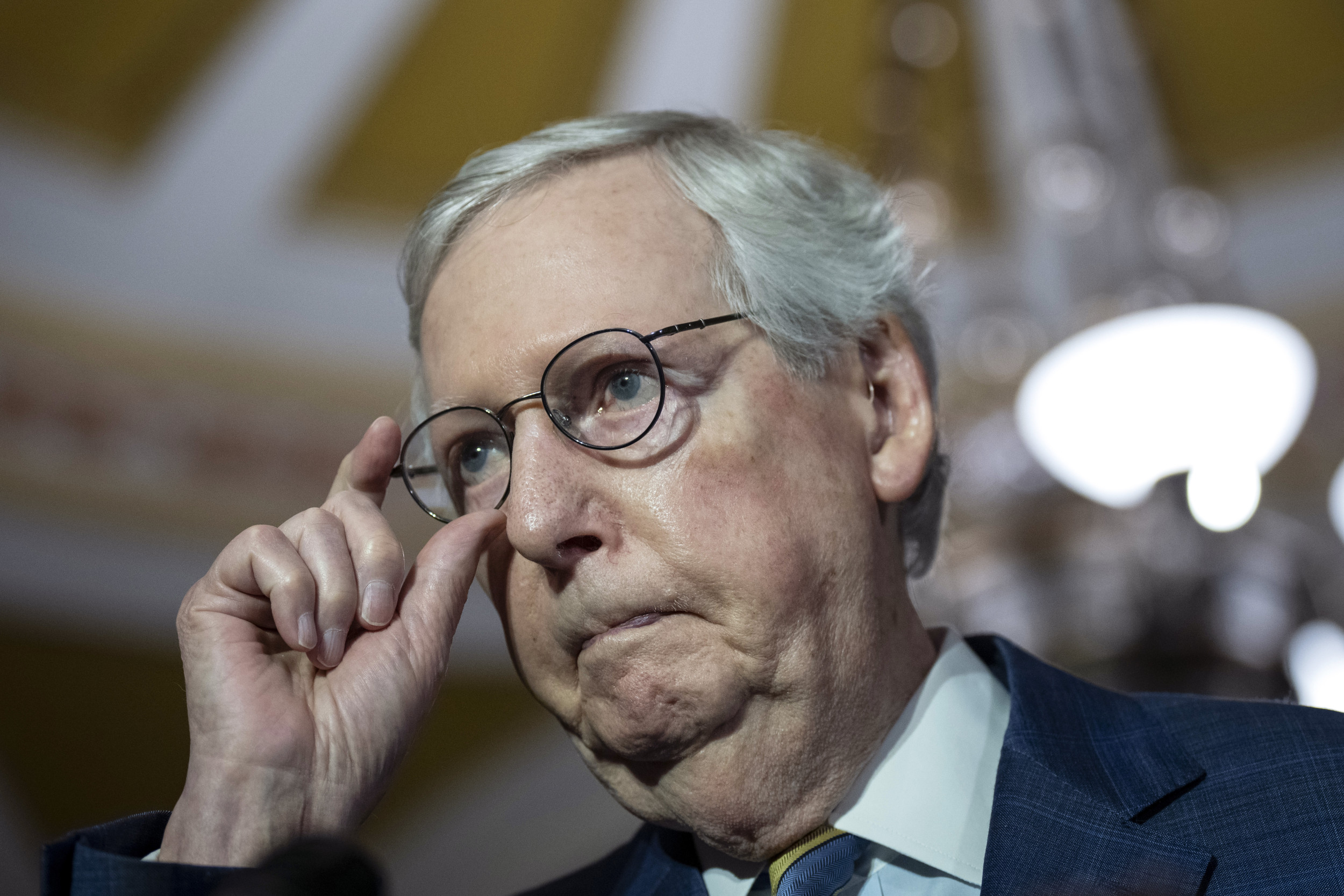 Mitch McConnell's Silence About Health After Fall Raises Questions ...