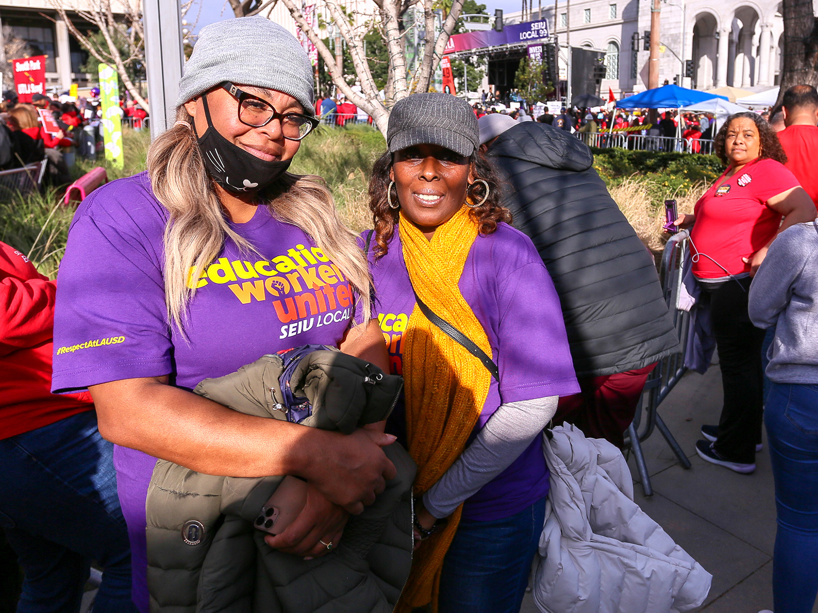 LAUSD Strike Sees Hundreds of Schools Close as Teachers Walk Out Over