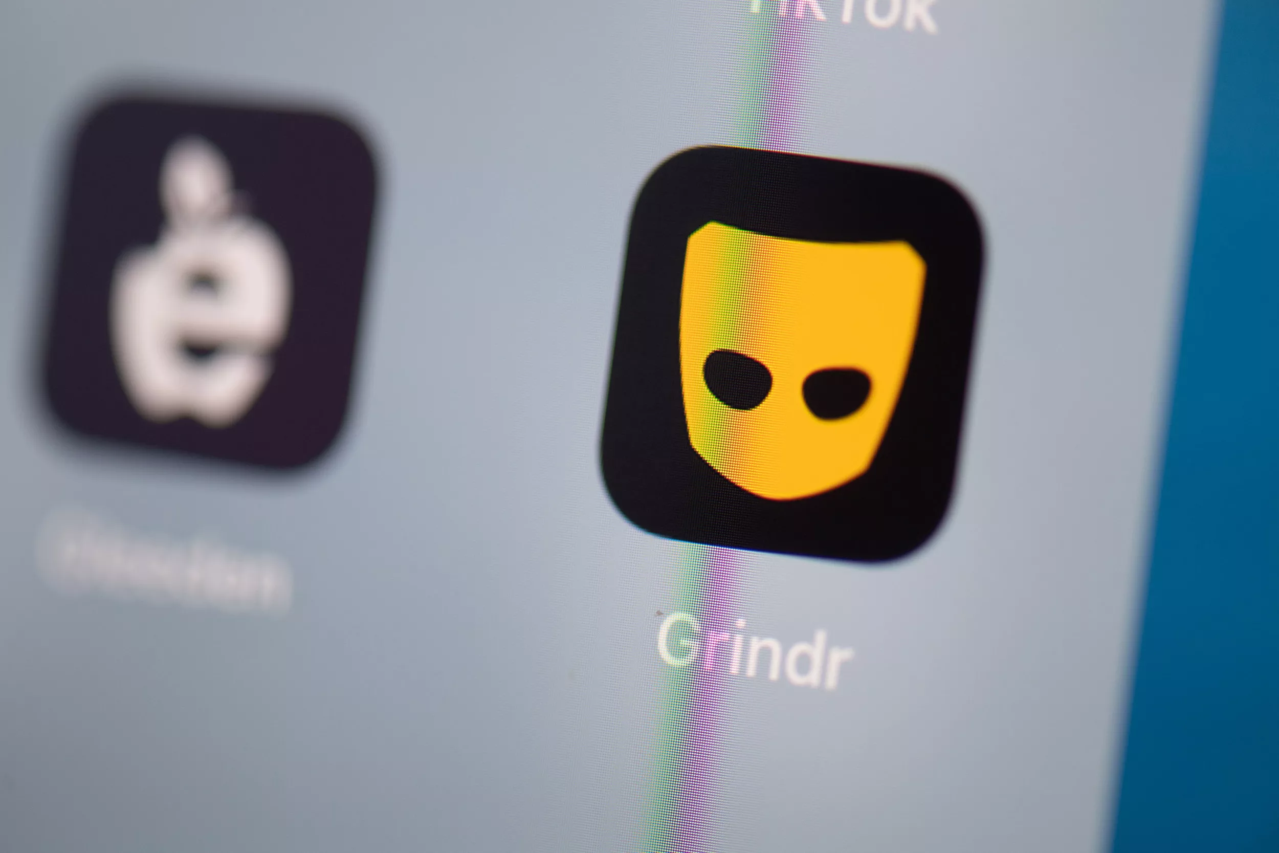 Fact Check: Did Grindr Threaten to Expose Gay Republicans Who Use App? -  Newsweek