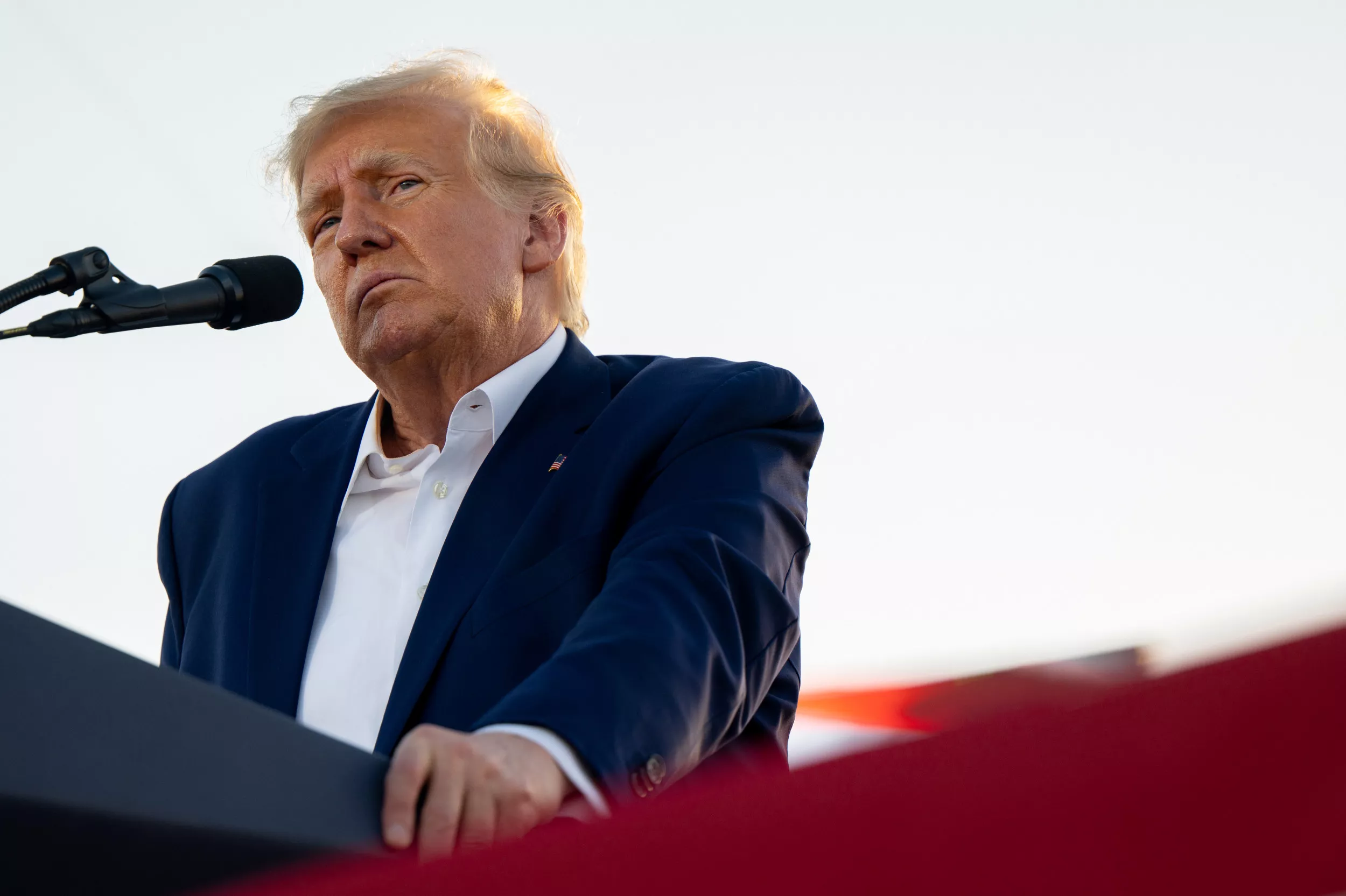 Fact Check: Is Photo of Donald Trump's 'Weak' Crowd in Waco Real? - Vimarsana News
