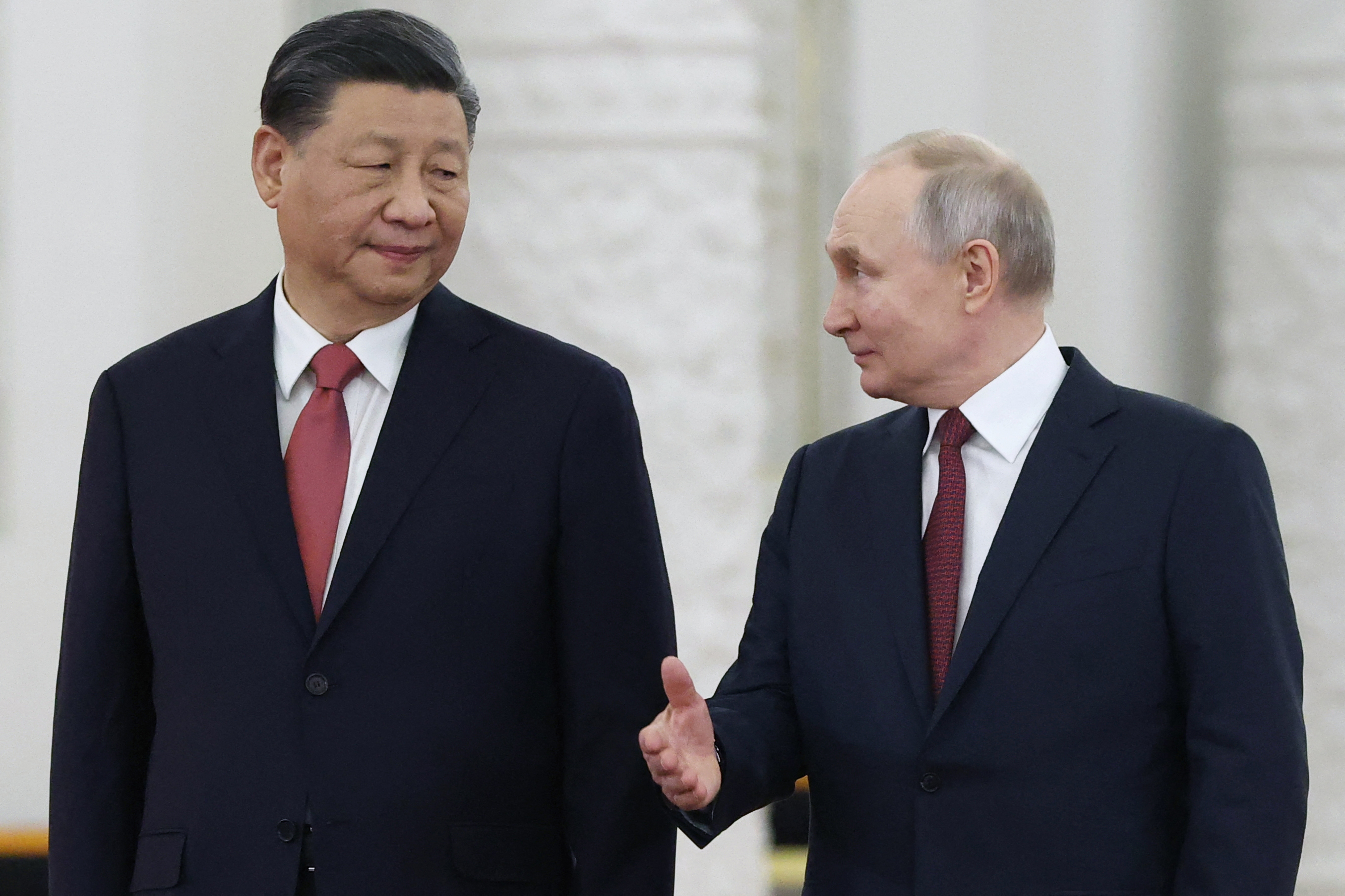 Zelensky's Gambit Puts China's Xi On The Spot - Newsweek