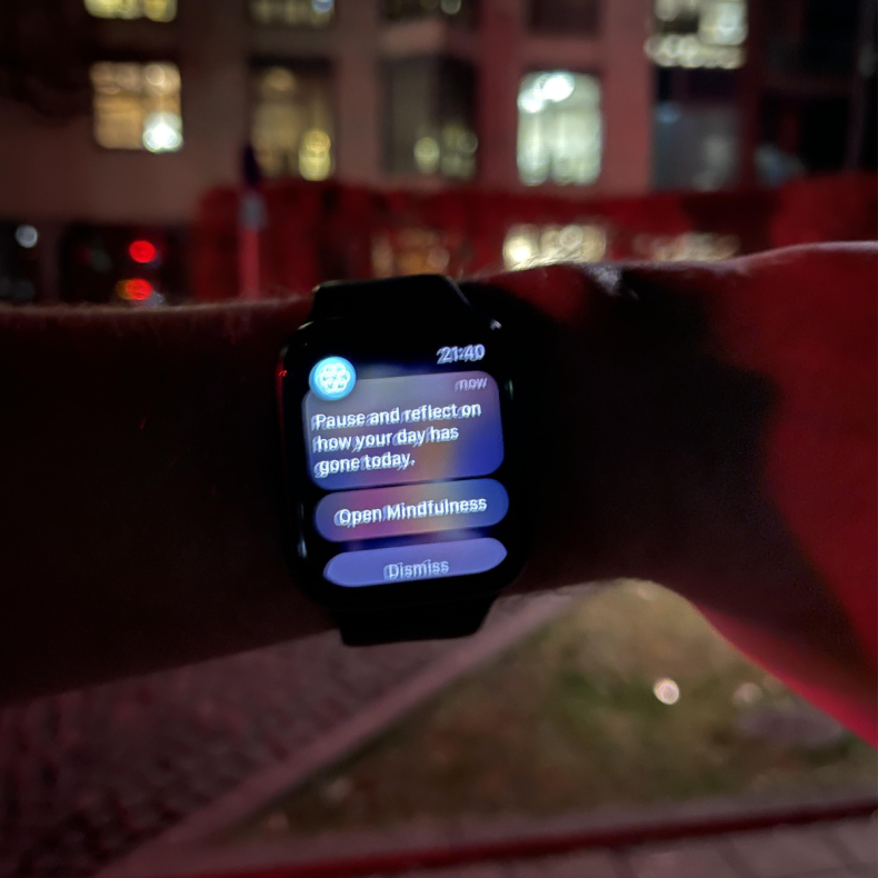 Tom Stamp's Apple phone displayed this message.