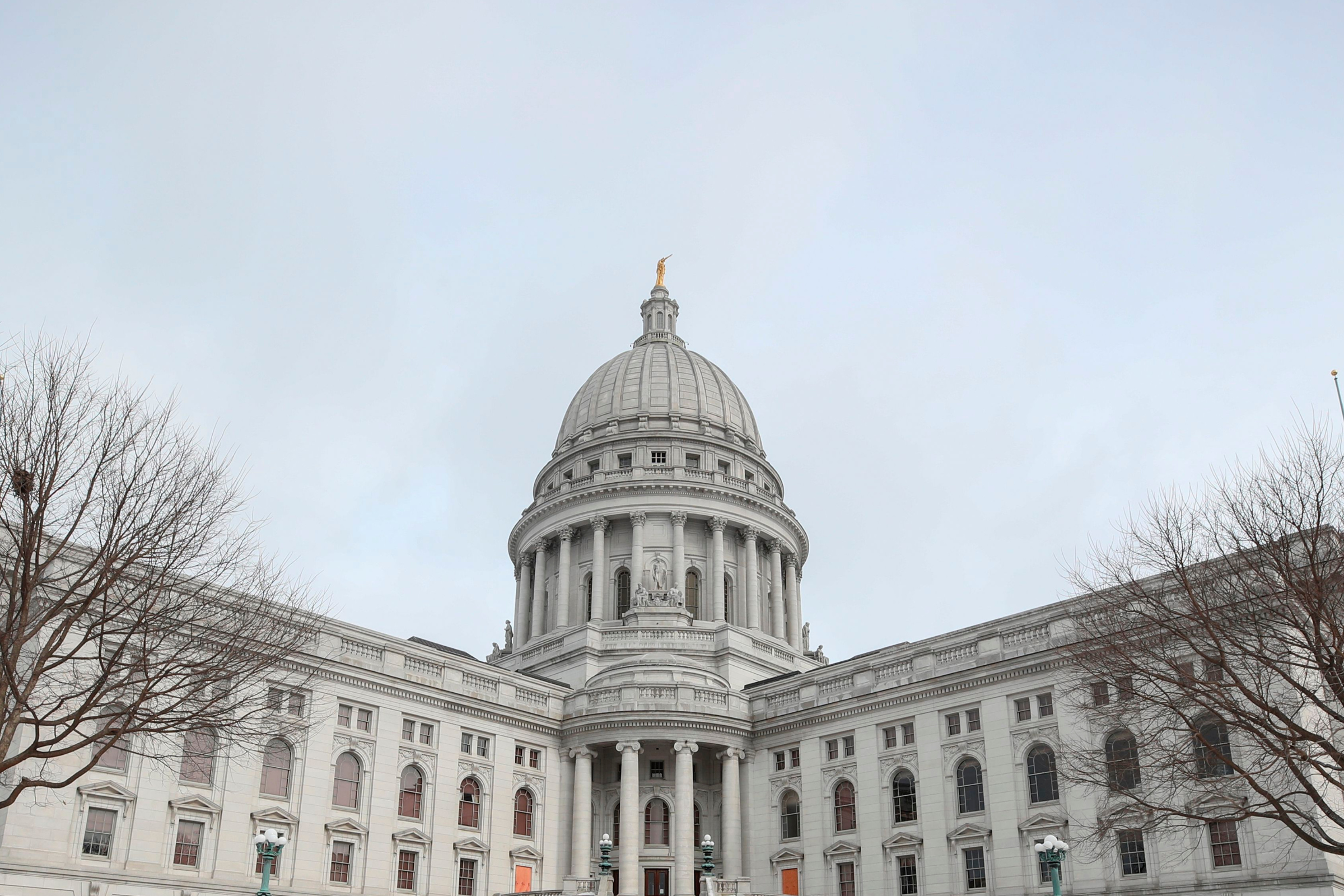 Wisconsin Republicans hope to change constitution