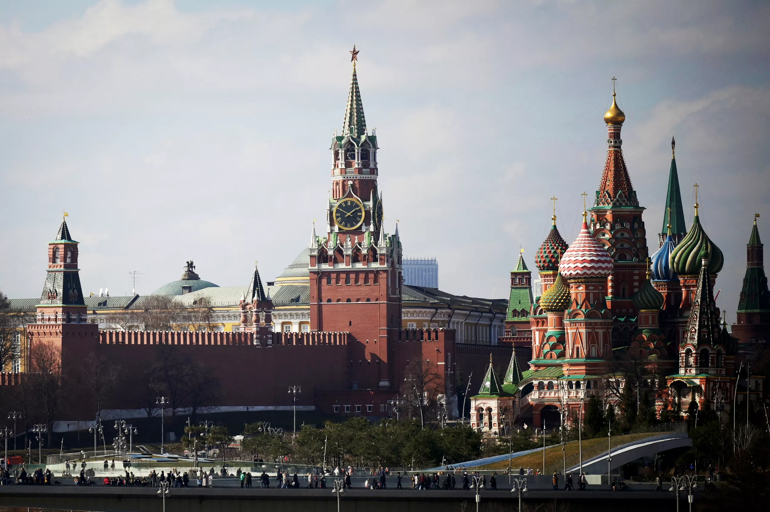 Why Putin's Refusing to Comment on Trump's Arrest - Vimarsana News