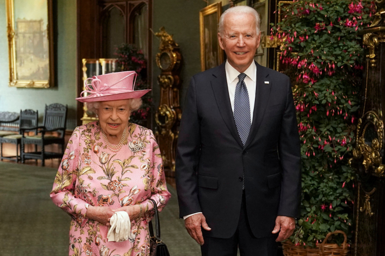Joe Biden dan Ratu Elizabeth II