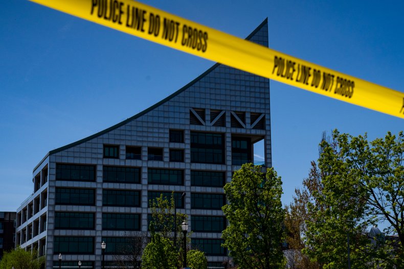 Louisville Shooter's Mother Calls 911 After NoteDiscovered