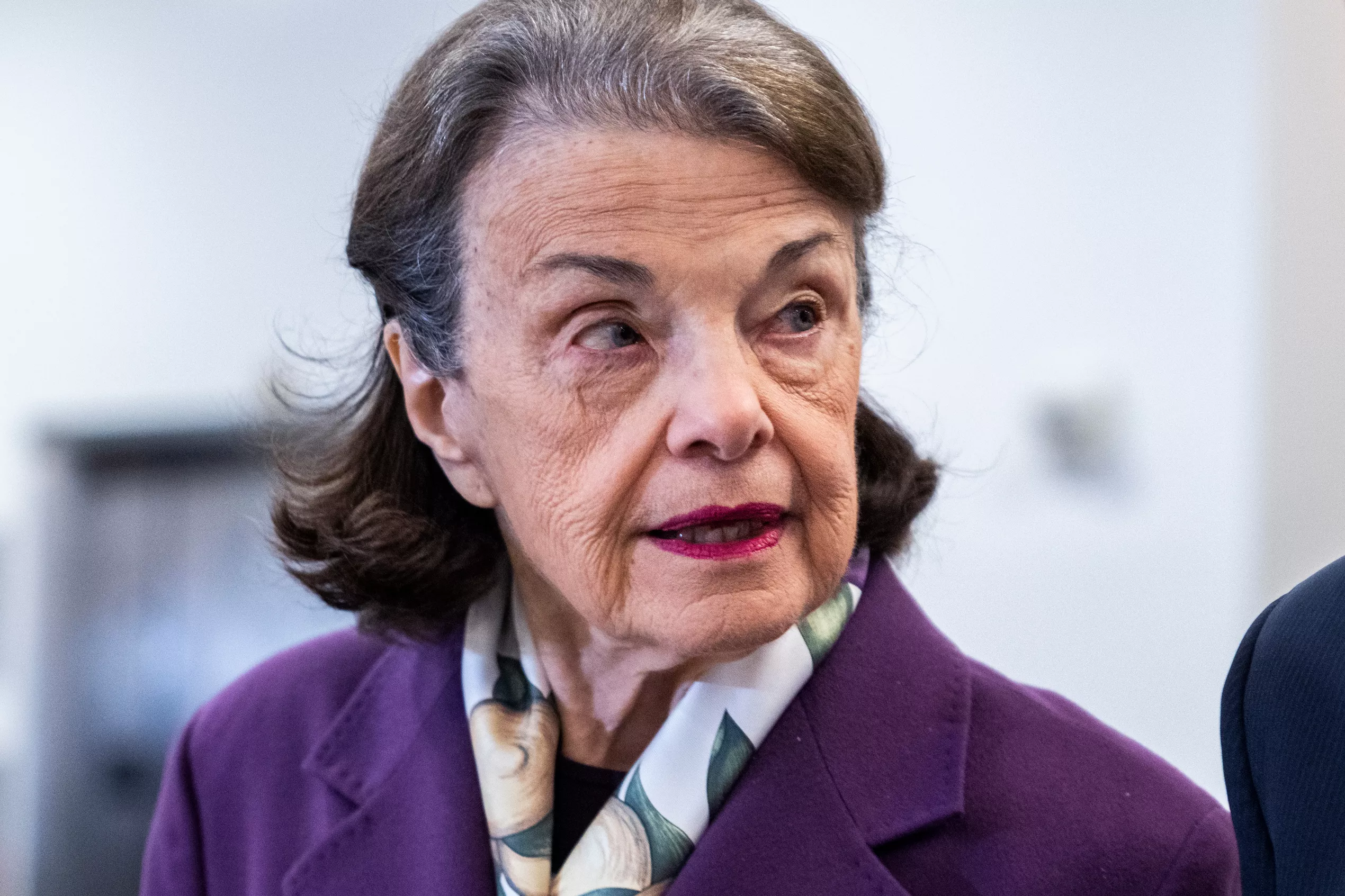 Dianne Feinstein 'Can No Longer Fulfill Her Duties,' California Dem Says - Vimarsana News