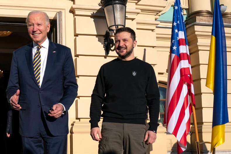 Joe Biden with Volodymyr Zelensky