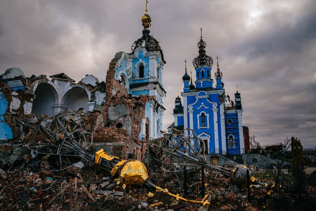 Russia shells Ukrainian church on Orthodox Easter