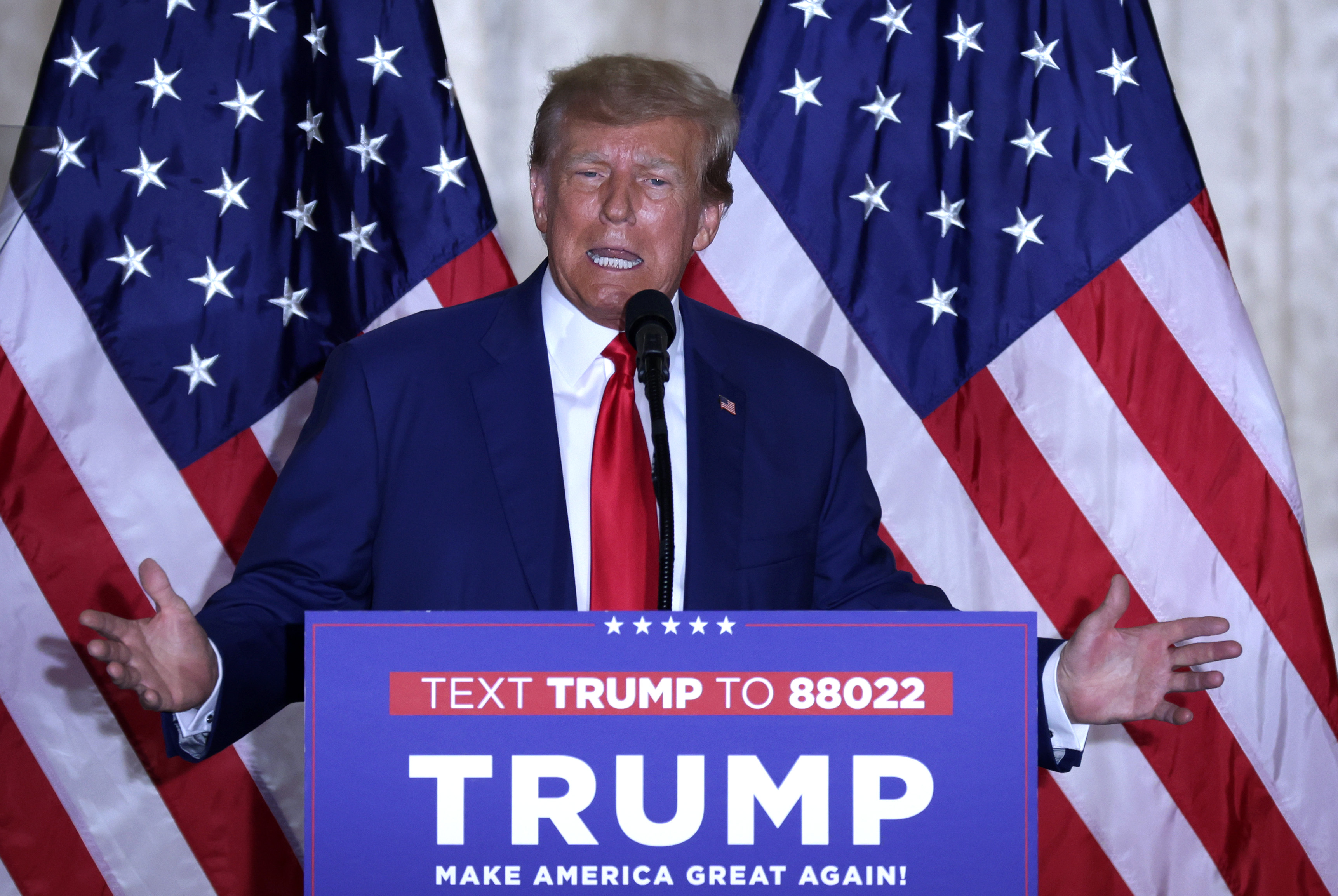 Donald Trump's Team Rages Over Poll Showing Him Floundering in Swing