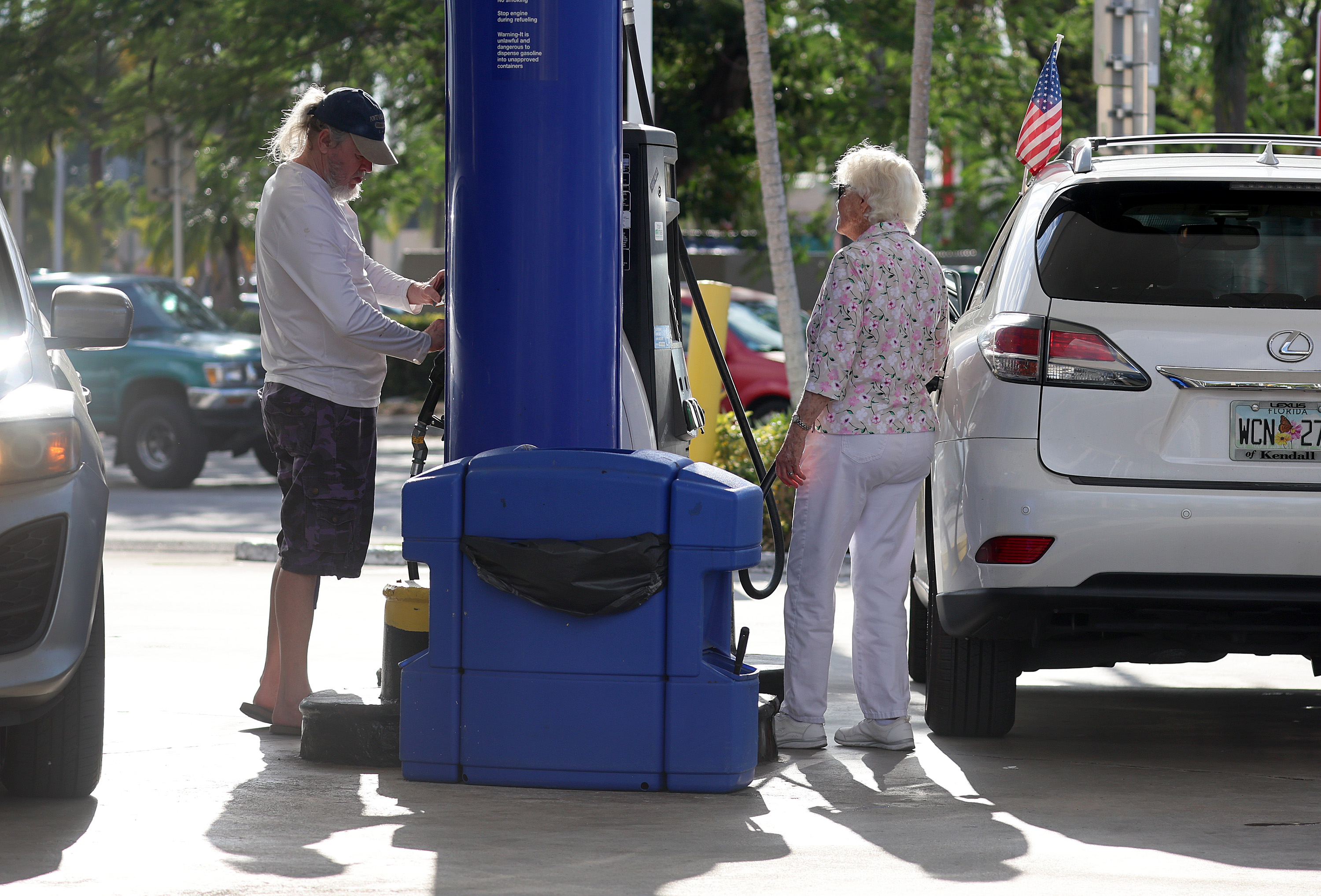 Florida Gas Shortage Plagues State as Drivers 'Fight' at the Pumps