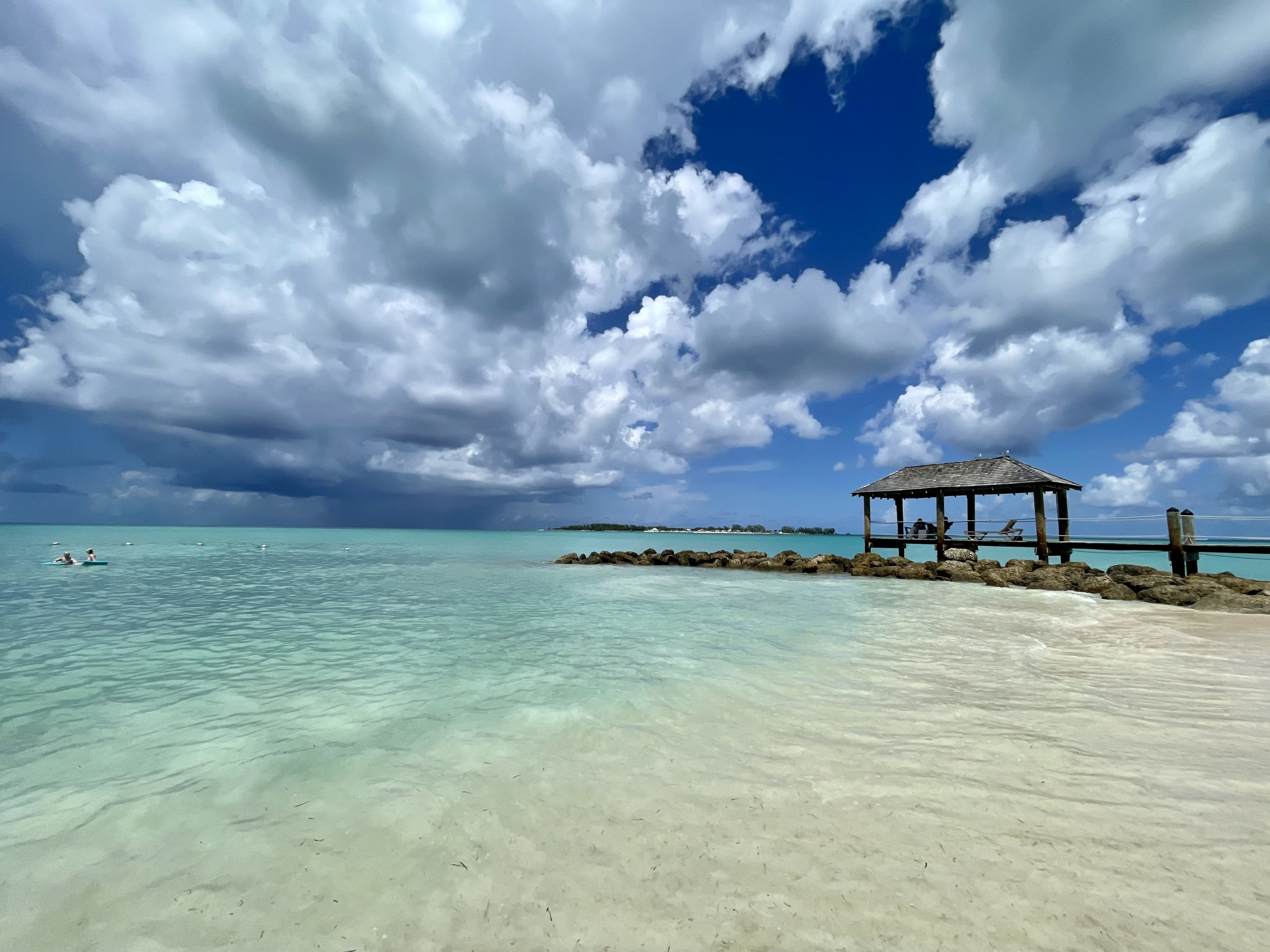 Sandals Bahamas deaths: Carbon monoxide killed 3 people found dead in  Emerald Bay resort on Exuma, police say - ABC7 Chicago