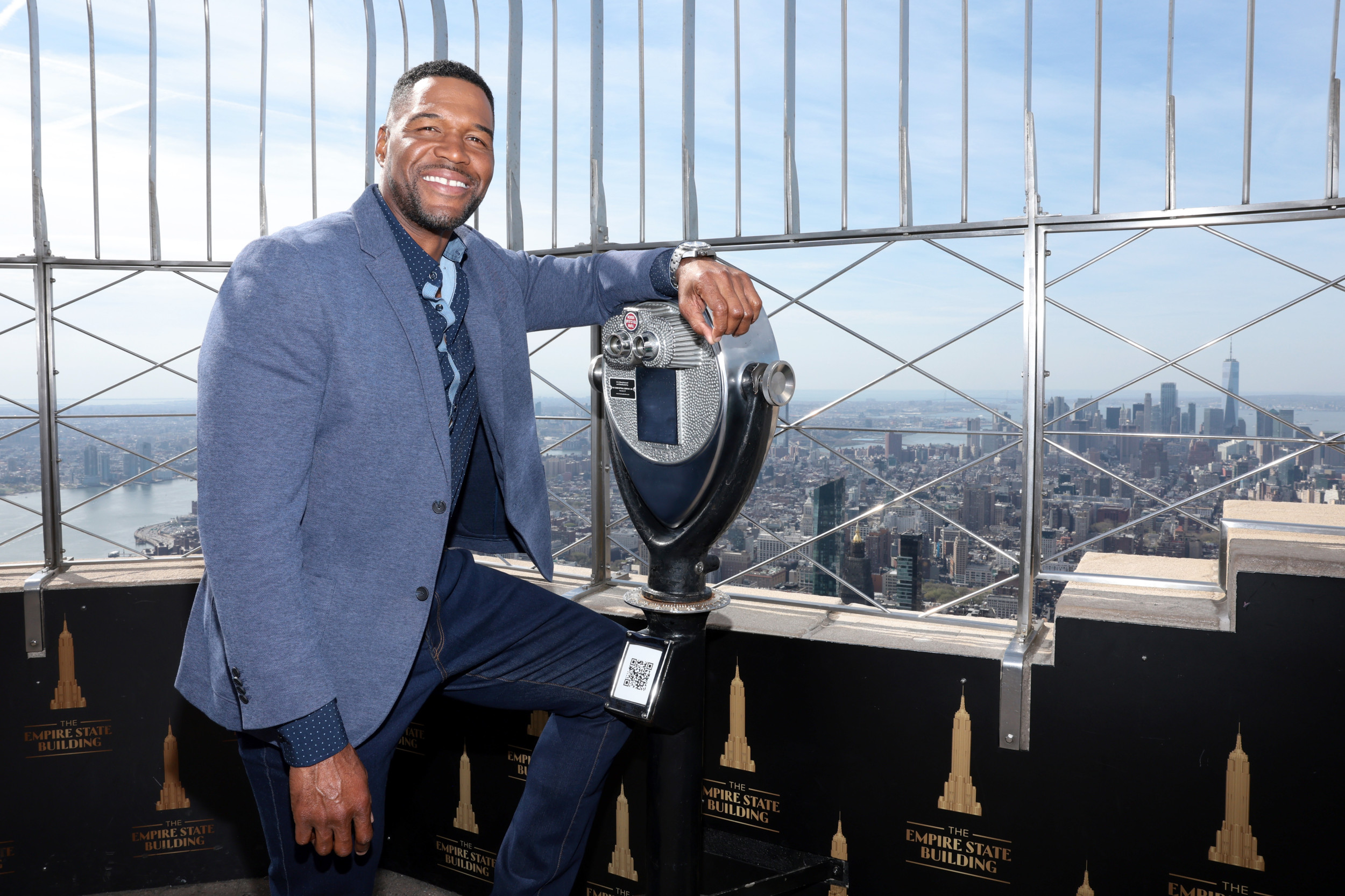 When Will Michael Strahan Return Gma Host Out Again After Absence Newsweek 