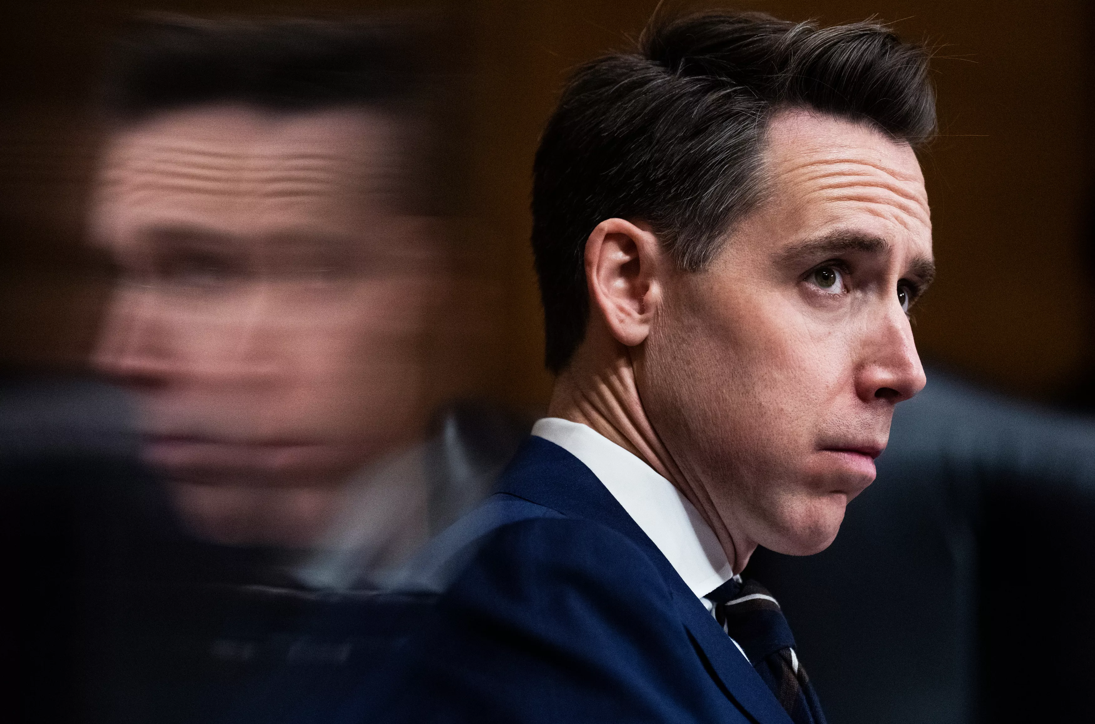 Josh Hawley Pushes TikTok Ban After Chinese Secret Police Station Arrests - Vimarsana News
