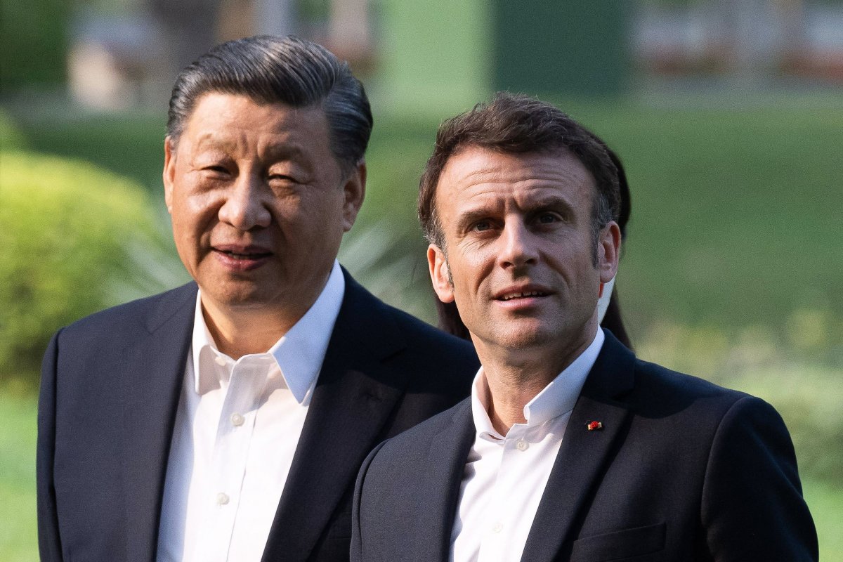 Macron Meets Xi
