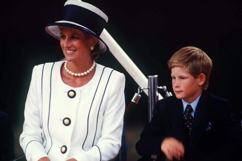 Putri Diana dan Pangeran Harry 