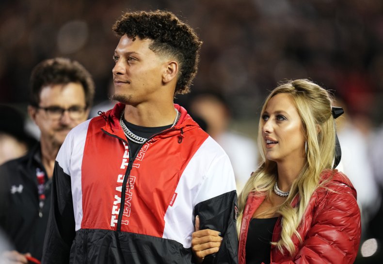 Patrick Mahomes Wife Slammed Over New Photo— Starved For Attention