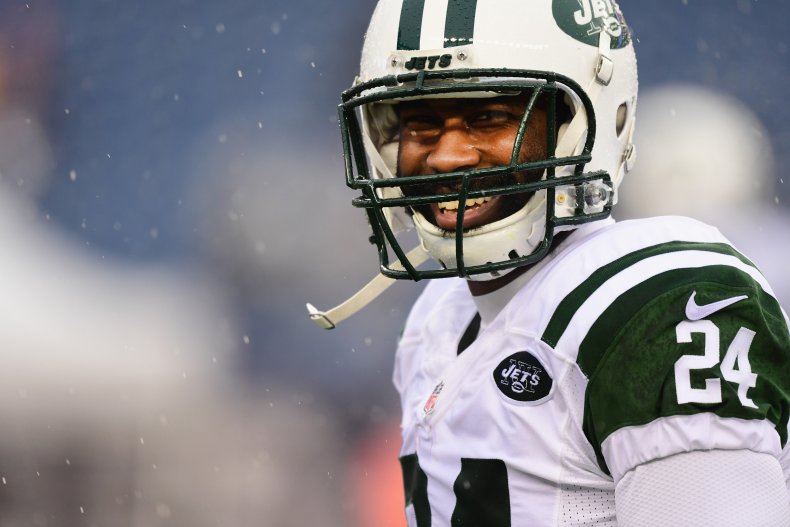 Darrelle Revis