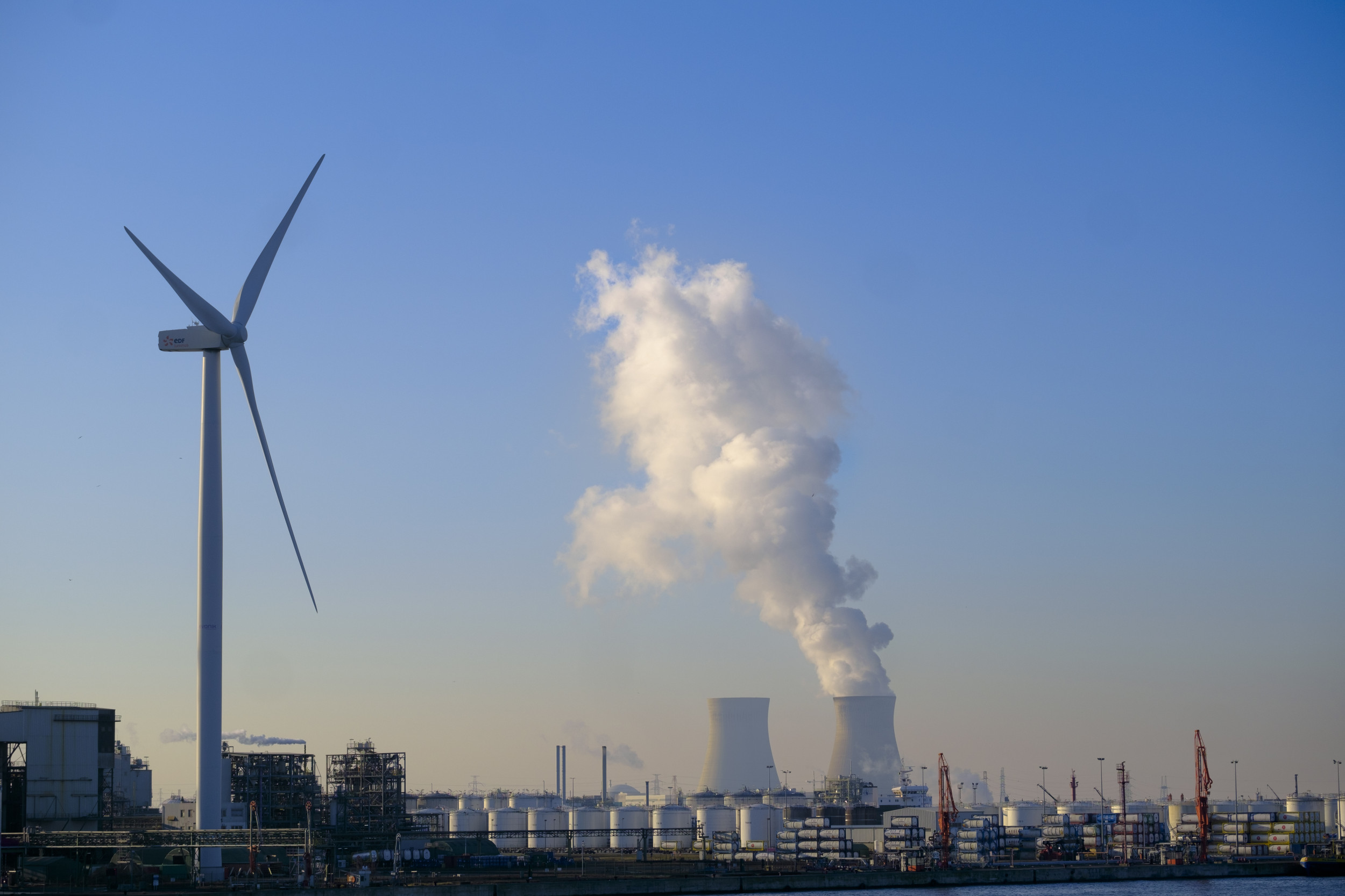 Banks Are Driving the Climate Crisis | Opinion