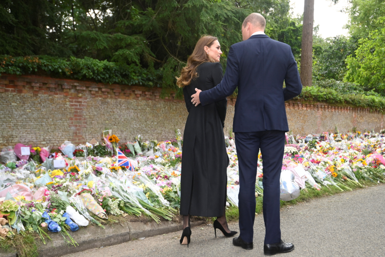 Penghormatan Pangeran William dan Kate Middleton Sandringham