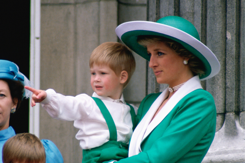Prince Harry and Princess Diana Balcony Appearance