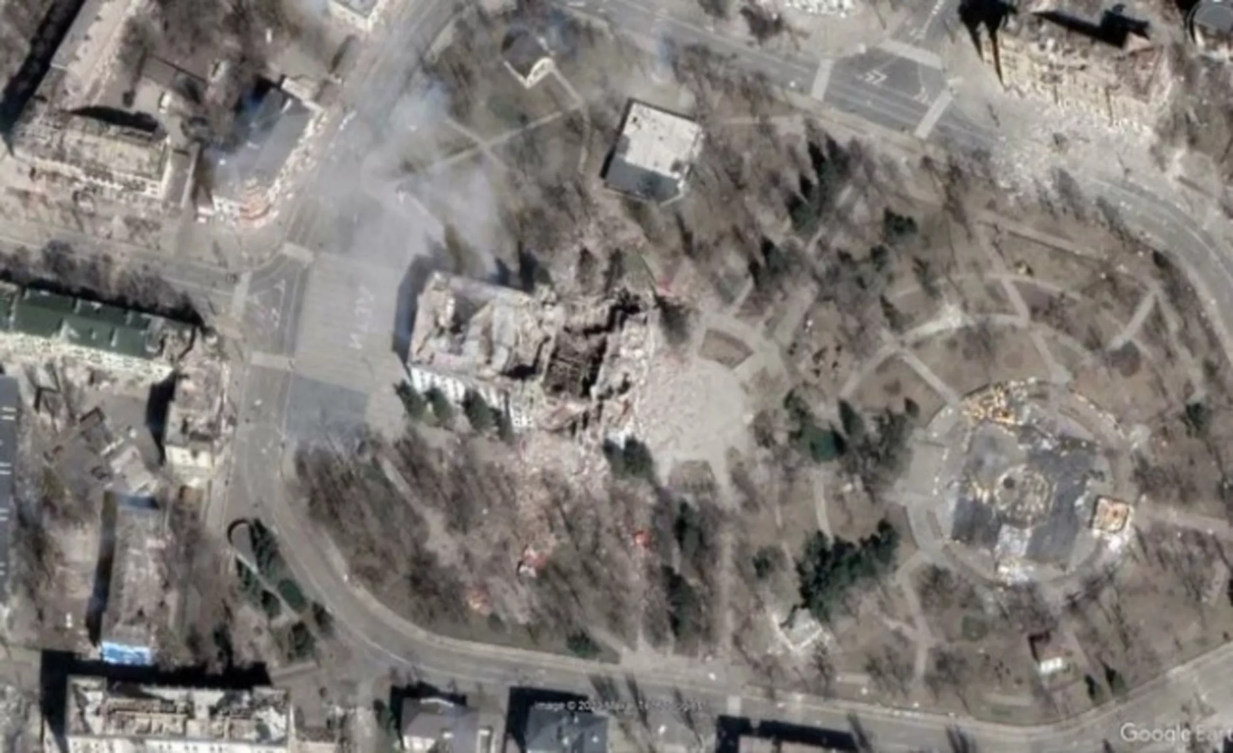 Mariupol Before and After Photos Reveal How Russia Has Devastated Ukraine - Vimarsana News