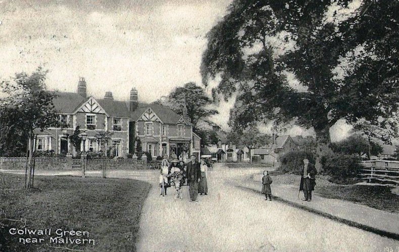 Gambar rumah bergaya Victoria sekitar tahun 1900.