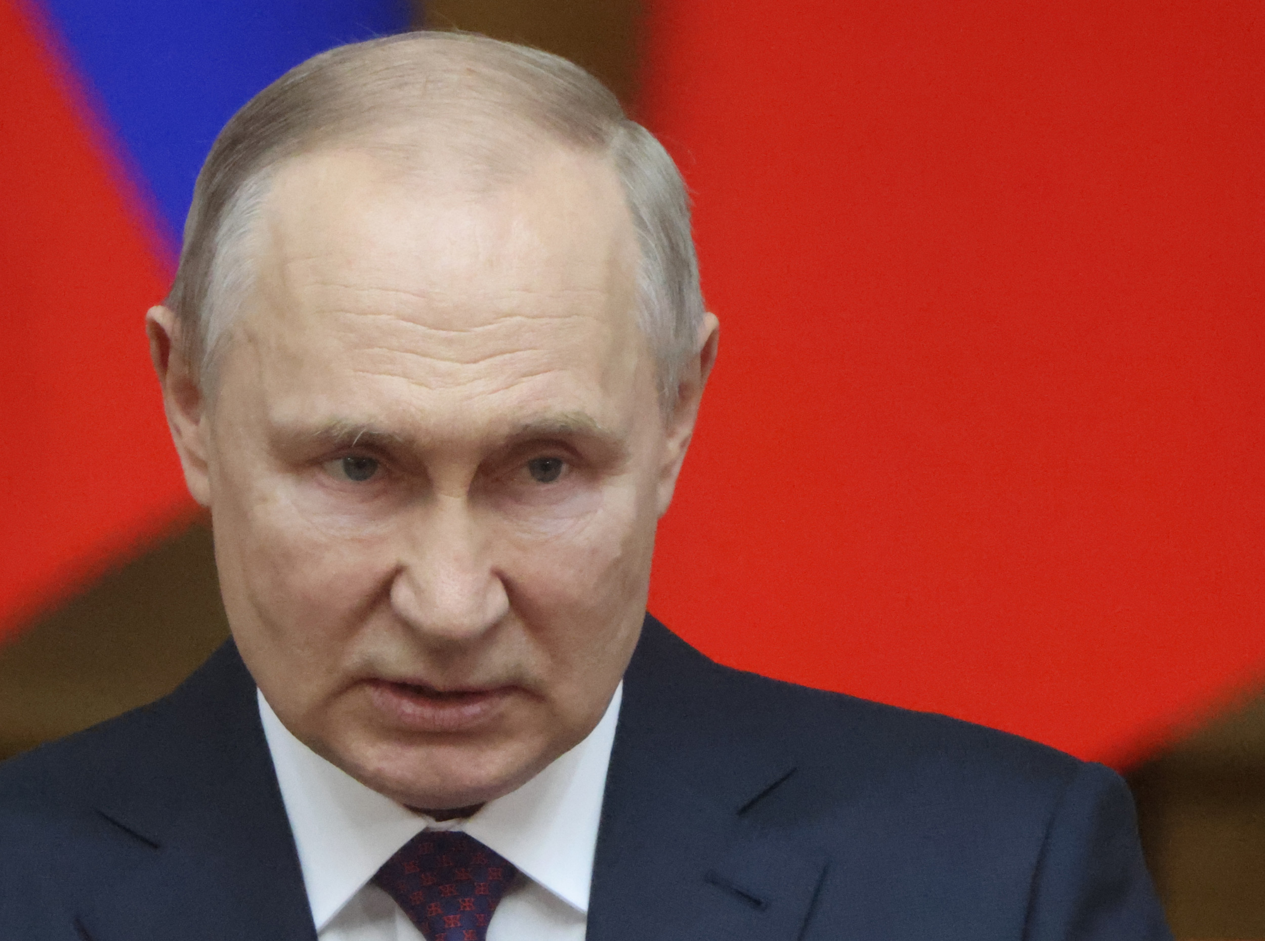 Fact Check: Is Image Of 'Scared' Putin Connected To Russia's Ukraine ...