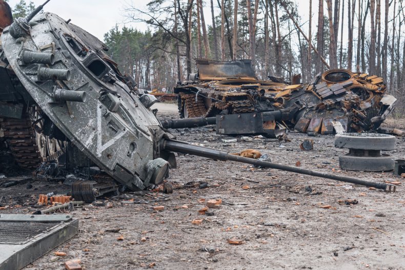 Máy bay không người lái Ukraine tiêu diệt xe tăng Nga